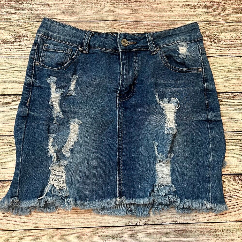 Forever 21 Women's Juniors Distressed A-Line Denim Short Skirt
